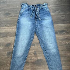 Hollister Blue High Rise Jeans with Relaxed Fit and Natural Fading